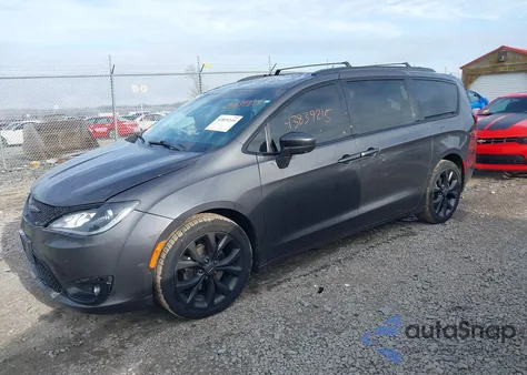2020 Chrysler Pacifica Touring L z USA, uszkodzony, nr VIN 2C4RC1BG9LR217345